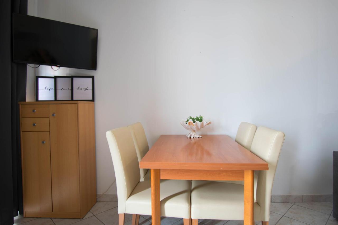 Manuela - Apartment