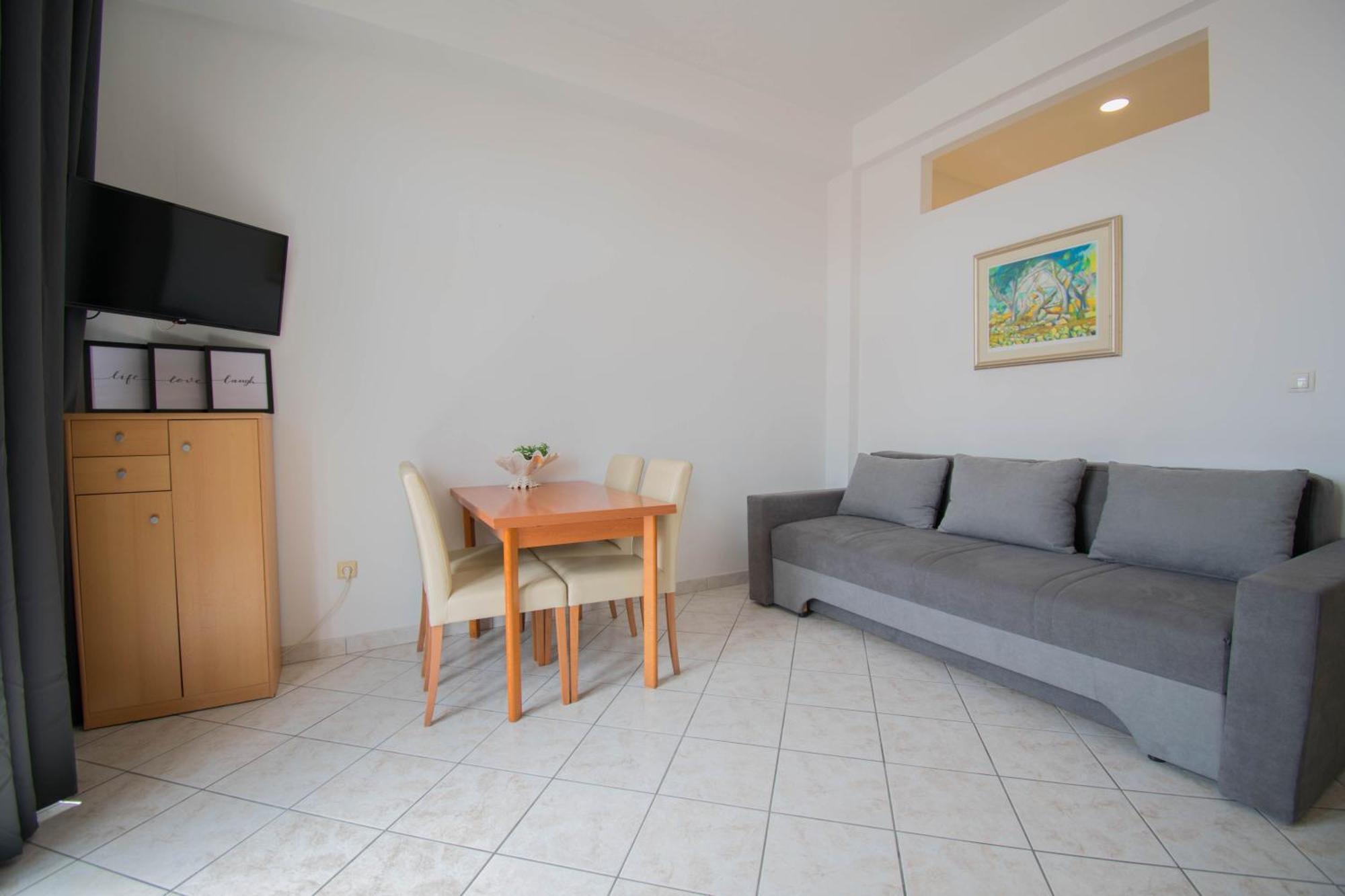 Apartment Manuela - Baska Voda